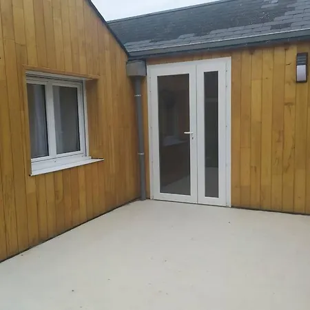 chalet avec jardin proche du Mont Saint Michel Pontorson Exterior foto